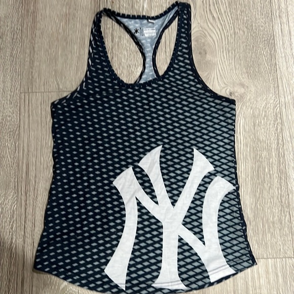 New York Yankee tank top - Picture 1 of 2